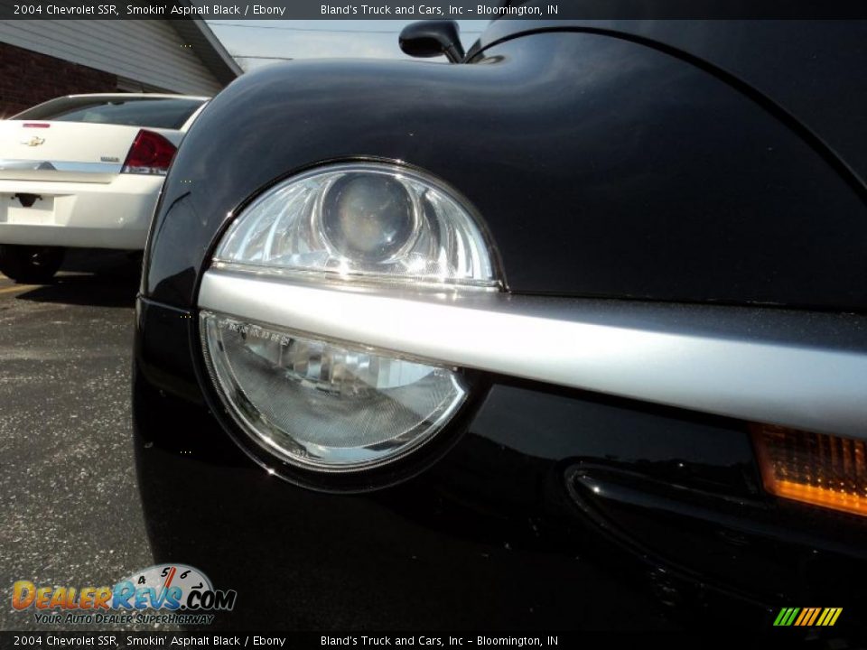 2004 Chevrolet SSR Smokin' Asphalt Black / Ebony Photo #33