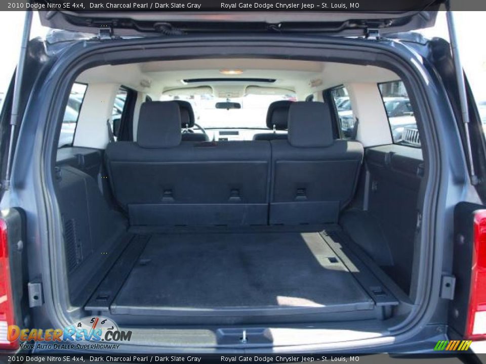 2010 Dodge Nitro SE 4x4 Dark Charcoal Pearl / Dark Slate Gray Photo #5