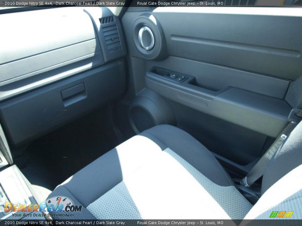 2010 Dodge Nitro SE 4x4 Dark Charcoal Pearl / Dark Slate Gray Photo #13
