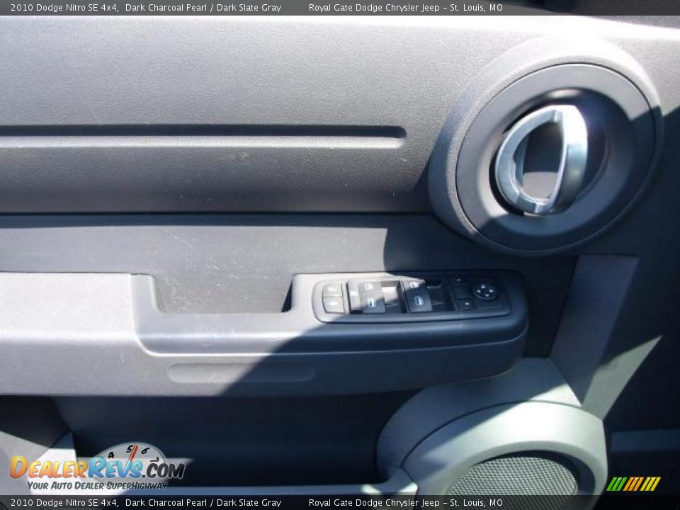 2010 Dodge Nitro SE 4x4 Dark Charcoal Pearl / Dark Slate Gray Photo #15