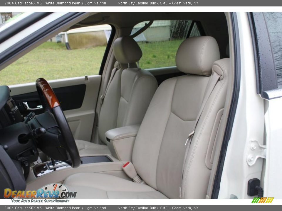 Light Neutral Interior - 2004 Cadillac SRX V6 Photo #11