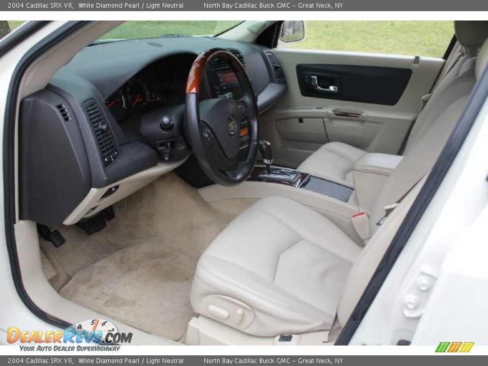 Light Neutral Interior - 2004 Cadillac SRX V6 Photo #12