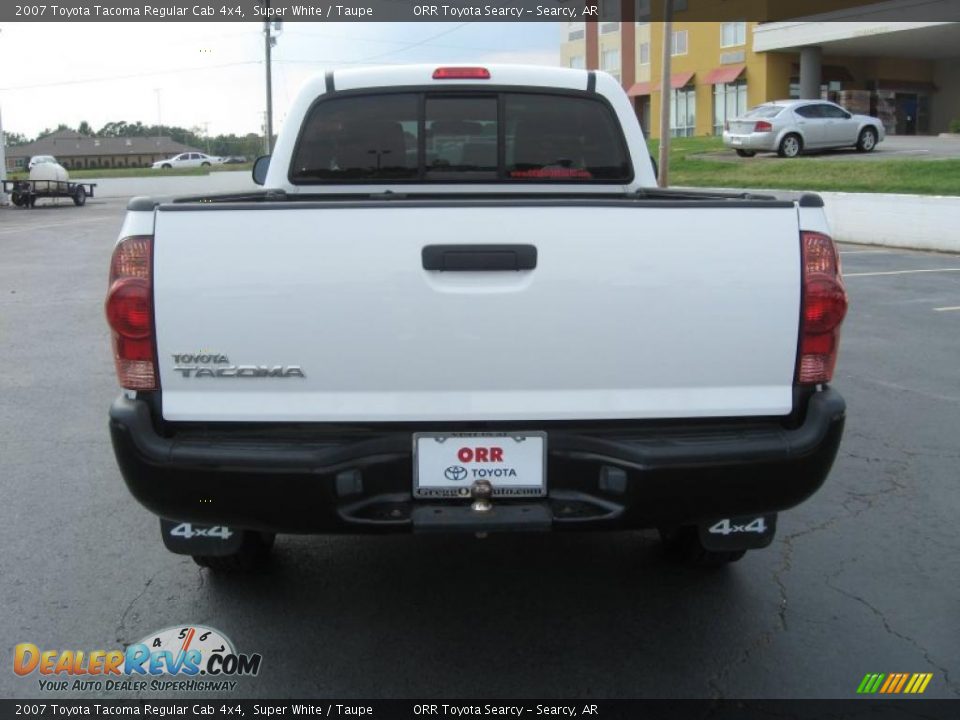 2007 Toyota Tacoma Regular Cab 4x4 Super White / Taupe Photo #6