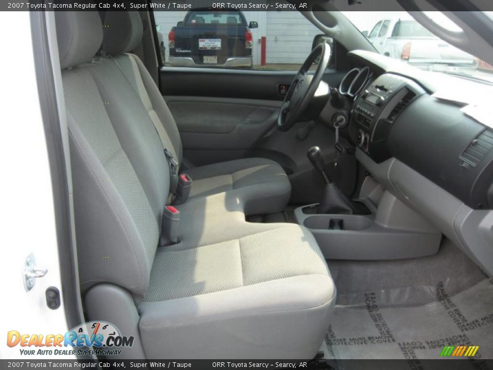 2007 Toyota Tacoma Regular Cab 4x4 Super White / Taupe Photo #18