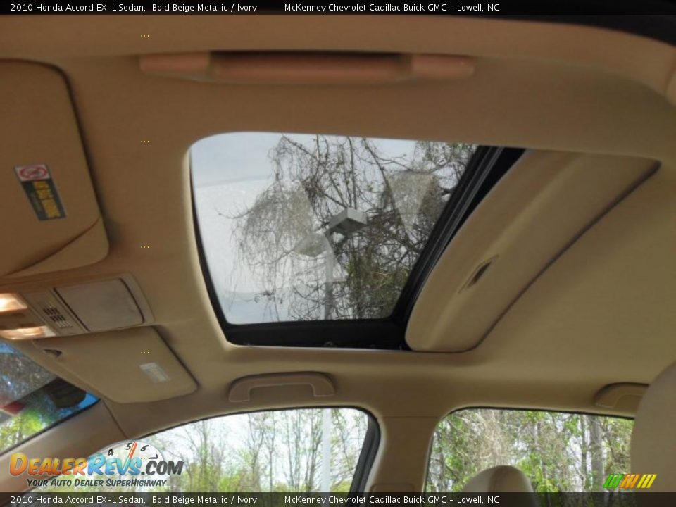 2010 Honda Accord EX-L Sedan Bold Beige Metallic / Ivory Photo #9