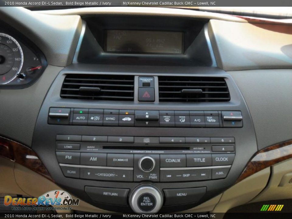 2010 Honda Accord EX-L Sedan Bold Beige Metallic / Ivory Photo #10