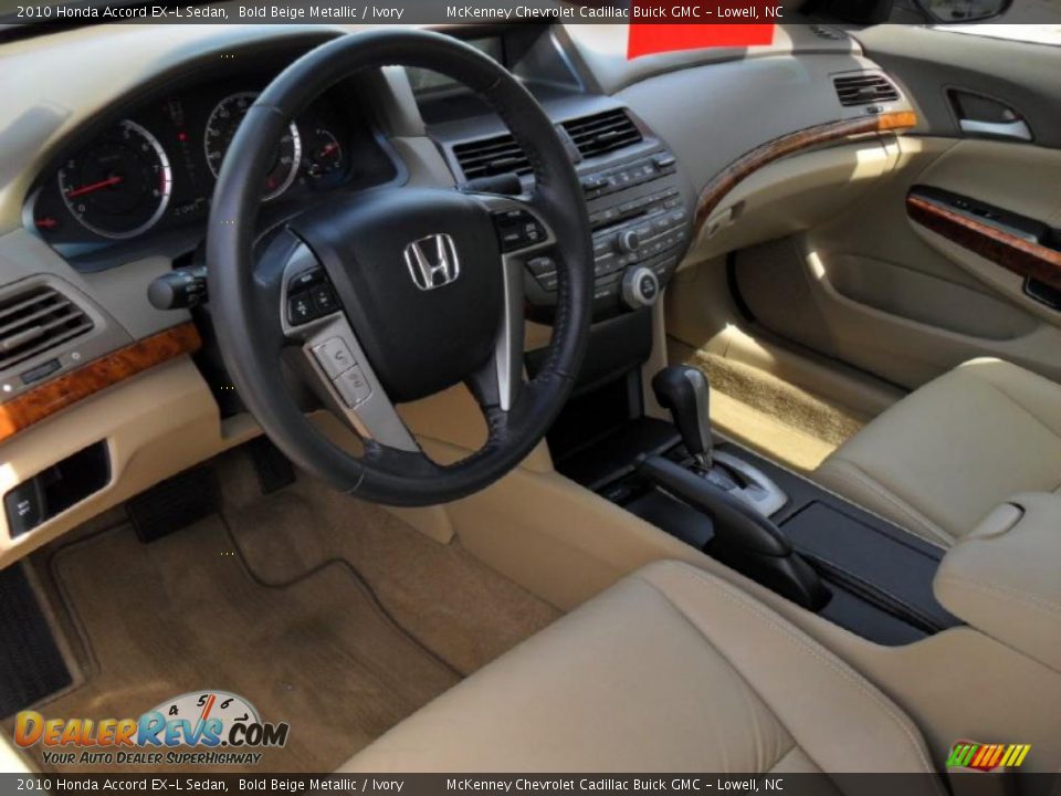 2010 Honda Accord EX-L Sedan Bold Beige Metallic / Ivory Photo #26