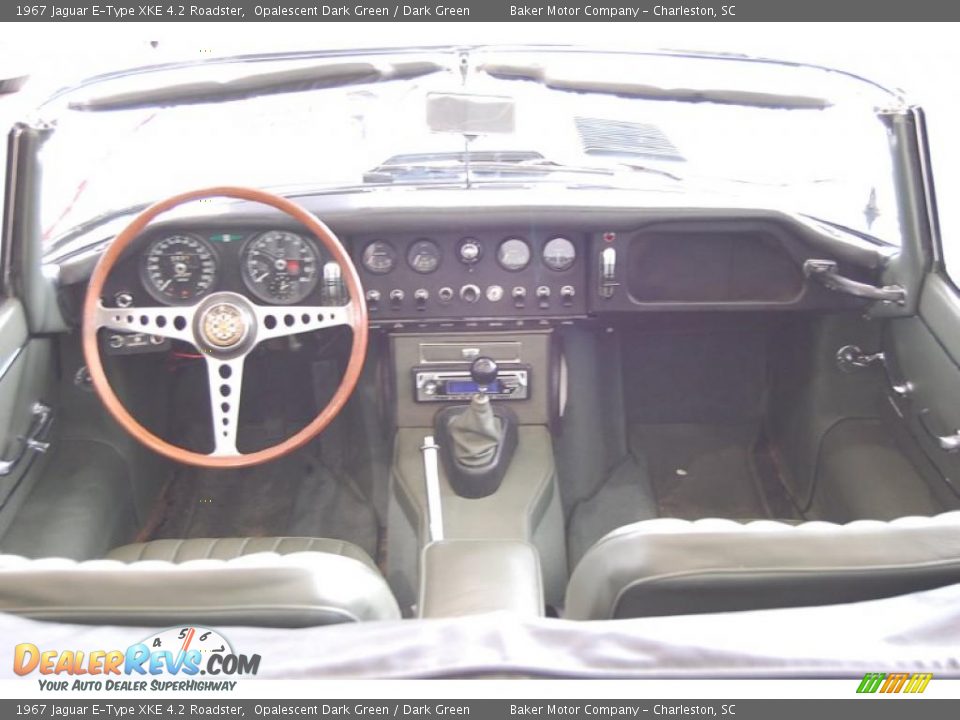 Dashboard of 1967 Jaguar E-Type XKE 4.2 Roadster Photo #5
