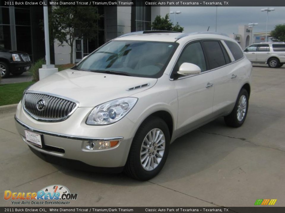 2011 Buick Enclave CXL White Diamond Tricoat / Titanium/Dark Titanium Photo #1