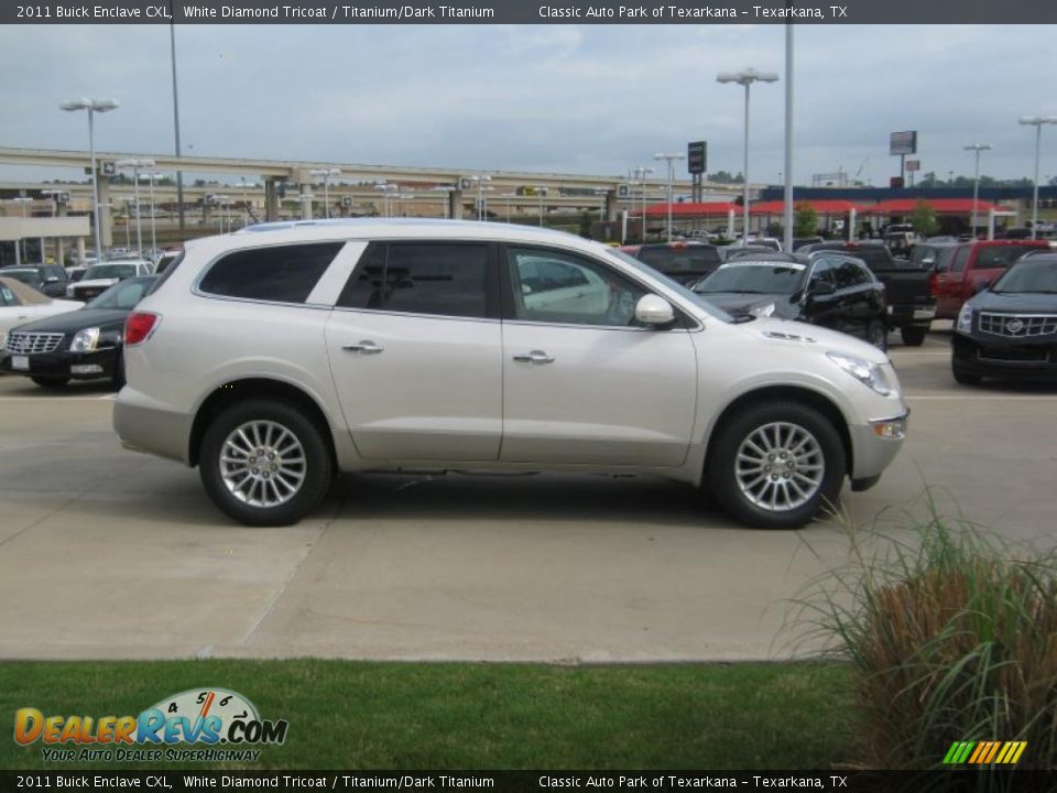 2011 Buick Enclave CXL White Diamond Tricoat / Titanium/Dark Titanium Photo #6