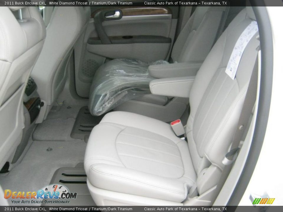 2011 Buick Enclave CXL White Diamond Tricoat / Titanium/Dark Titanium Photo #15
