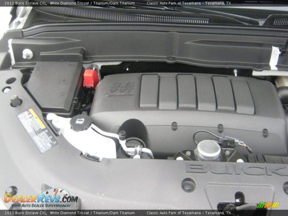 2011 Buick Enclave CXL White Diamond Tricoat / Titanium/Dark Titanium Photo #24