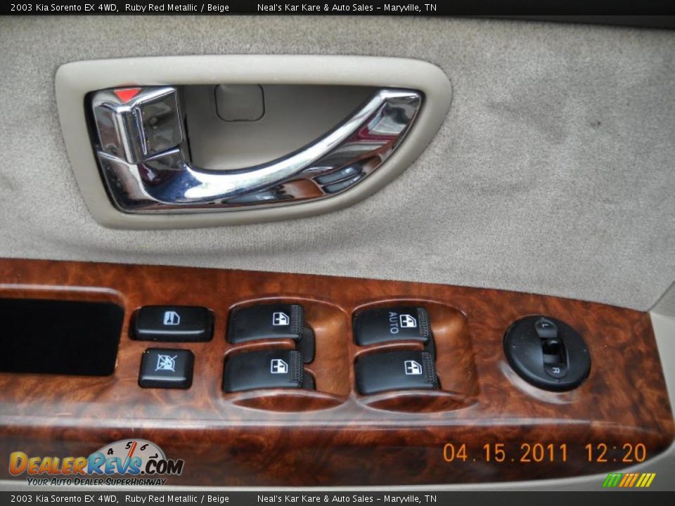 2003 Kia Sorento EX 4WD Ruby Red Metallic / Beige Photo #13