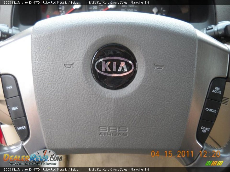2003 Kia Sorento EX 4WD Ruby Red Metallic / Beige Photo #17