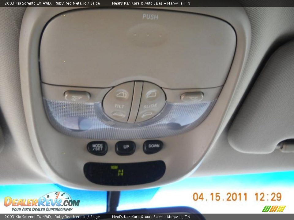 2003 Kia Sorento EX 4WD Ruby Red Metallic / Beige Photo #22