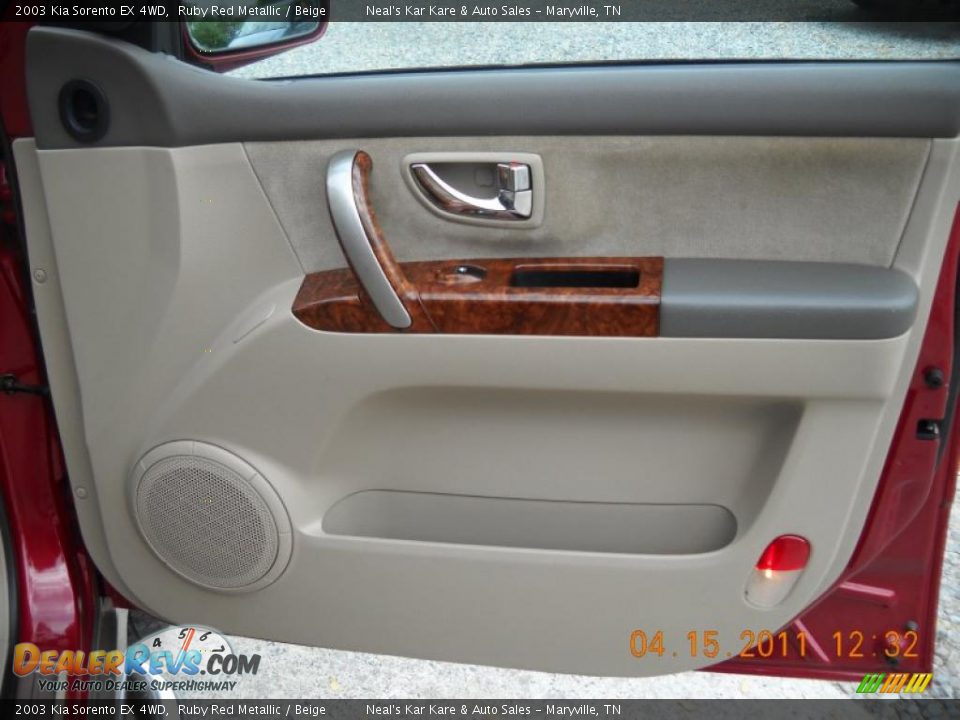 2003 Kia Sorento EX 4WD Ruby Red Metallic / Beige Photo #26