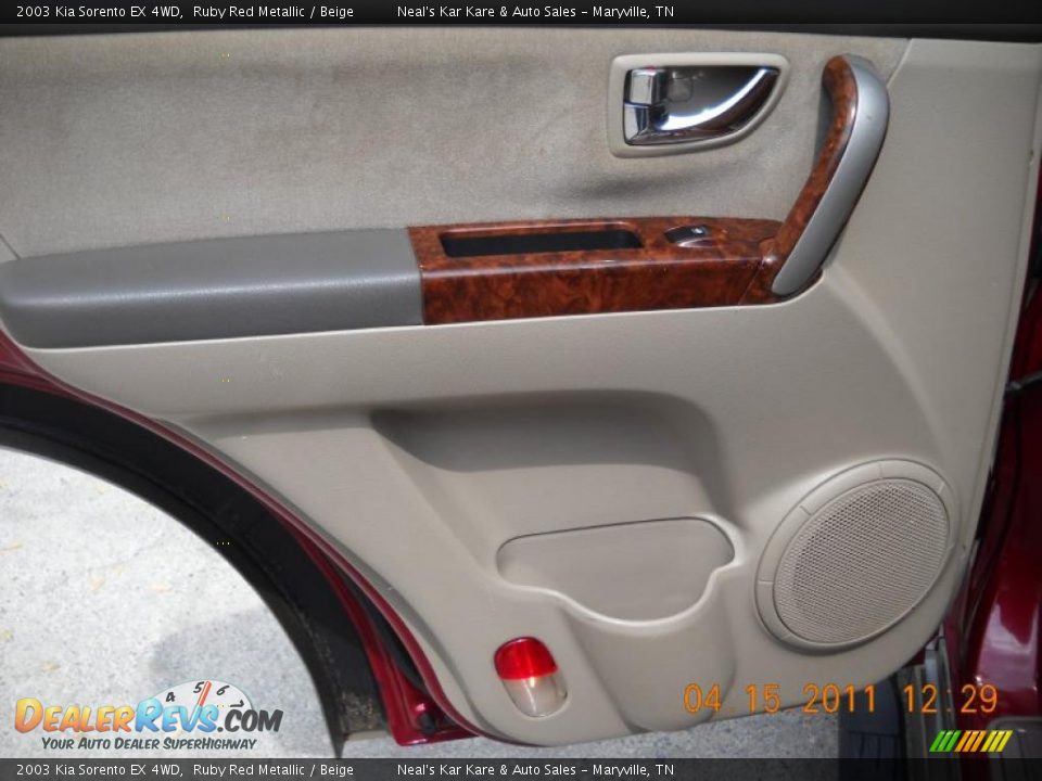 2003 Kia Sorento EX 4WD Ruby Red Metallic / Beige Photo #27