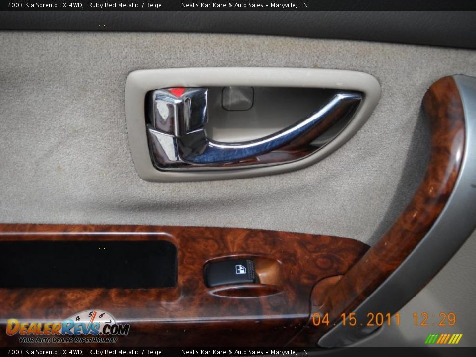 2003 Kia Sorento EX 4WD Ruby Red Metallic / Beige Photo #28