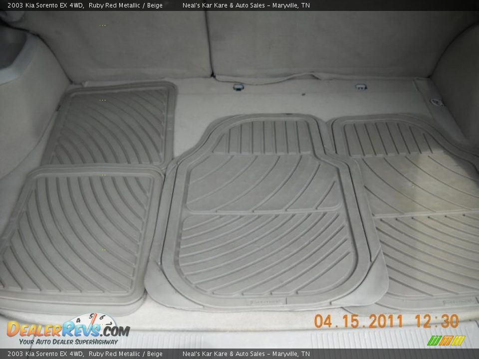 2003 Kia Sorento EX 4WD Ruby Red Metallic / Beige Photo #33