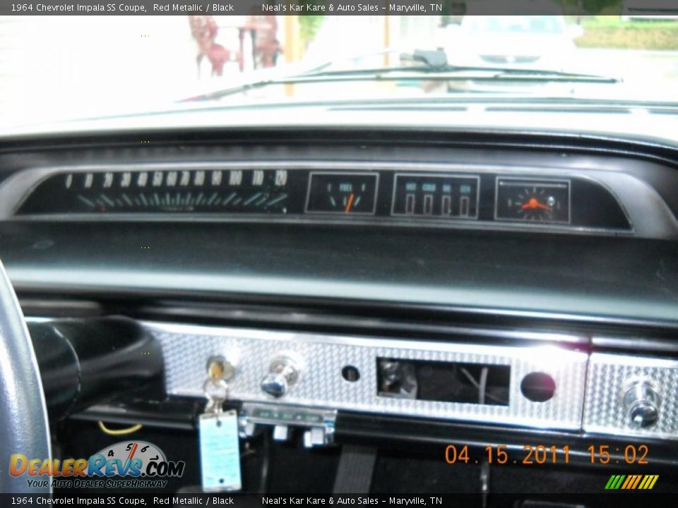 1964 Chevrolet Impala SS Coupe Gauges Photo #18