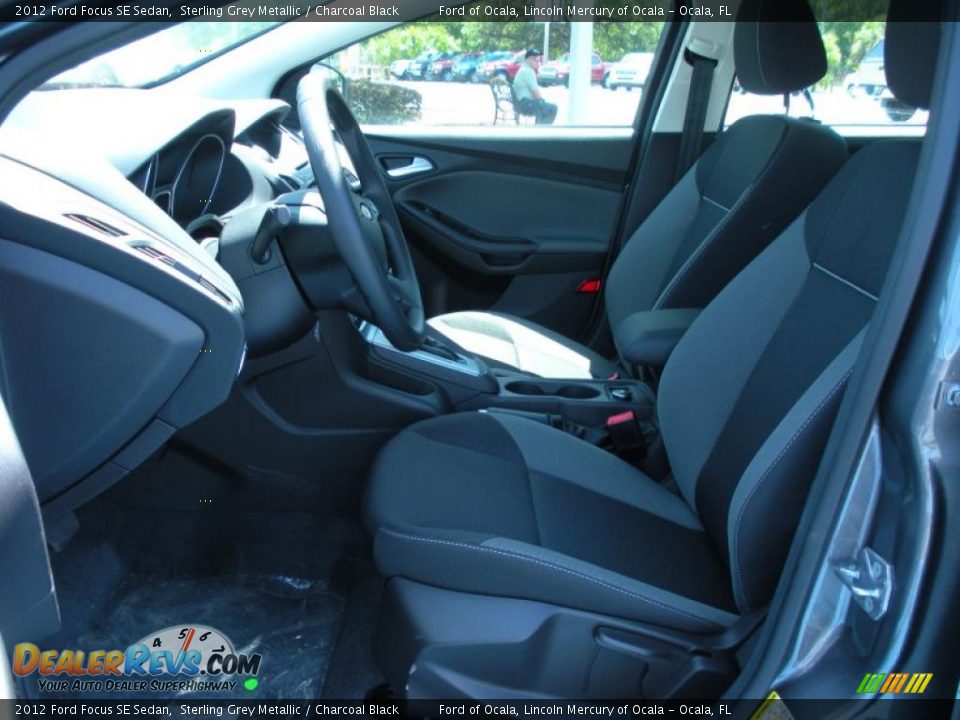 2012 Ford Focus SE Sedan Sterling Grey Metallic / Charcoal Black Photo #5