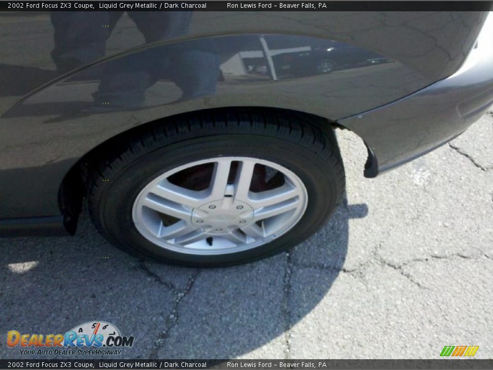 2002 Ford Focus ZX3 Coupe Liquid Grey Metallic / Dark Charcoal Photo #12