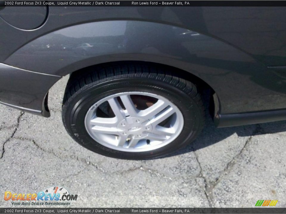 2002 Ford Focus ZX3 Coupe Liquid Grey Metallic / Dark Charcoal Photo #19
