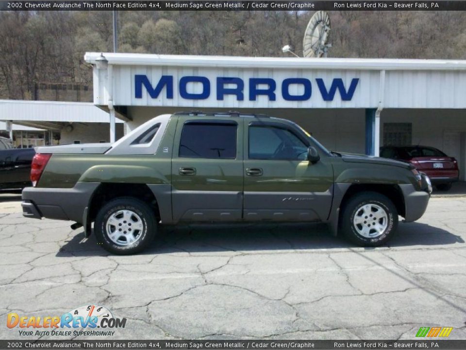 2002 Chevrolet Avalanche The North Face Edition 4x4 Medium Sage Green Metallic / Cedar Green/Graphite Photo #1