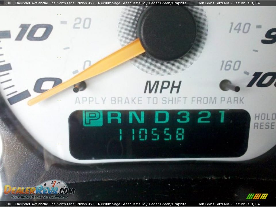 2002 Chevrolet Avalanche The North Face Edition 4x4 Medium Sage Green Metallic / Cedar Green/Graphite Photo #25