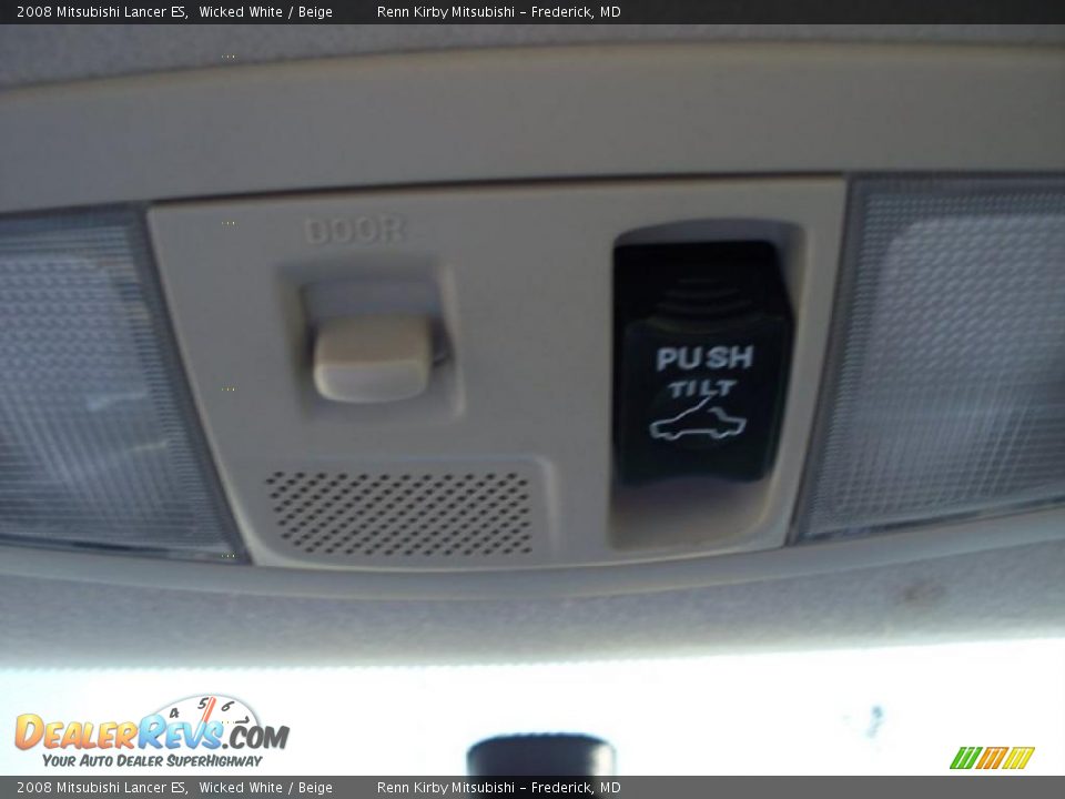 2008 Mitsubishi Lancer ES Wicked White / Beige Photo #16