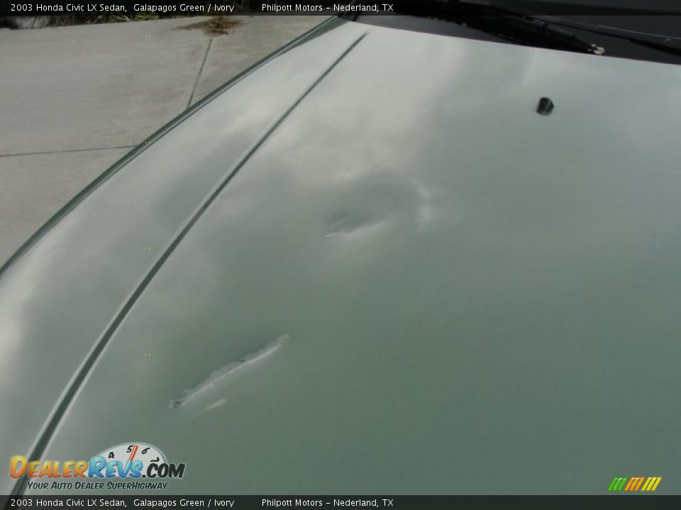 2003 Honda Civic LX Sedan Galapagos Green / Ivory Photo #12