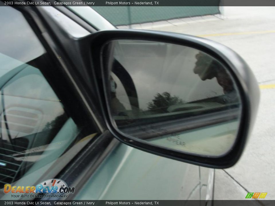2003 Honda Civic LX Sedan Galapagos Green / Ivory Photo #18
