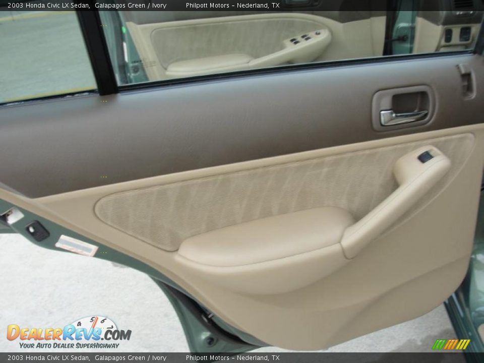 2003 Honda Civic LX Sedan Galapagos Green / Ivory Photo #34