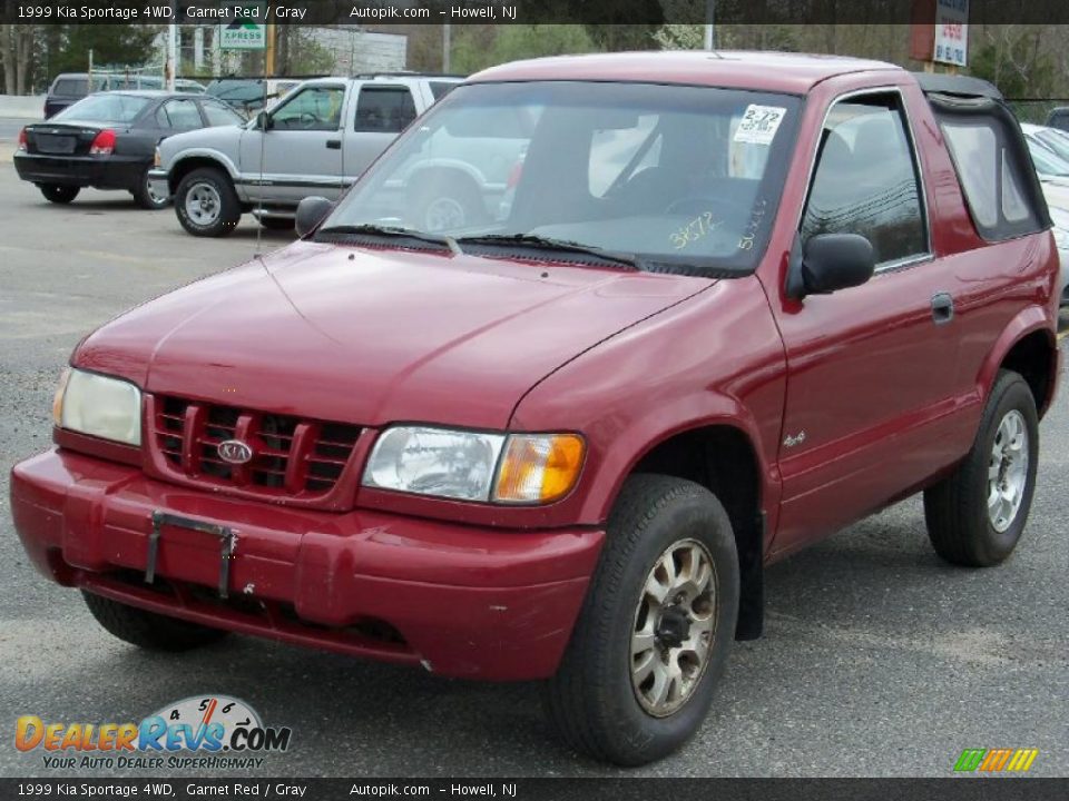 1999 Kia Sportage 4WD Garnet Red / Gray Photo #2