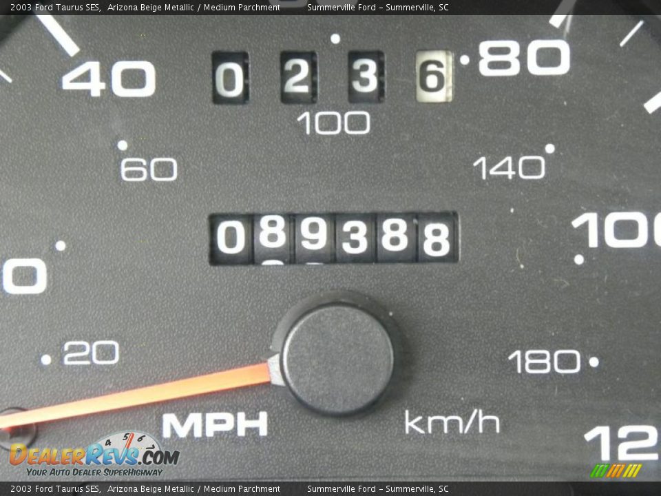 2003 Ford Taurus SES Arizona Beige Metallic / Medium Parchment Photo #24
