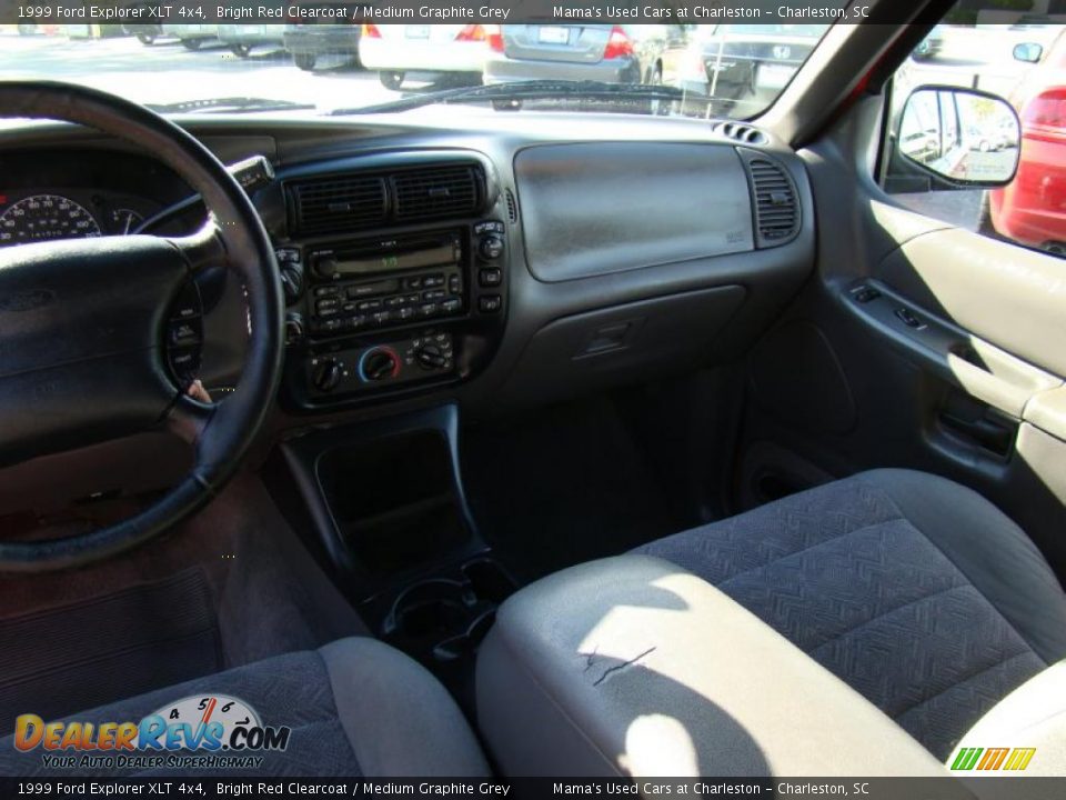 1999 Ford Explorer XLT 4x4 Bright Red Clearcoat / Medium Graphite Grey Photo #20