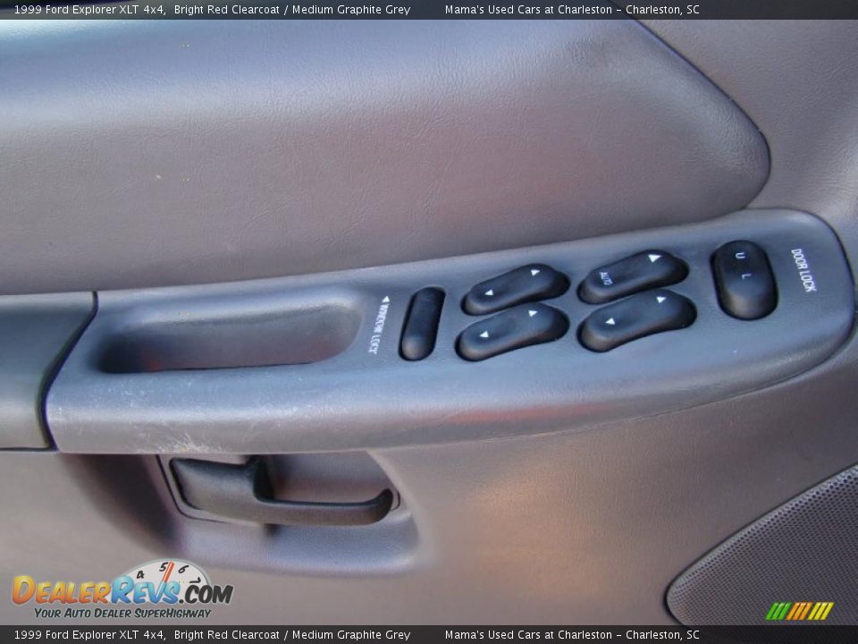 1999 Ford Explorer XLT 4x4 Bright Red Clearcoat / Medium Graphite Grey Photo #22