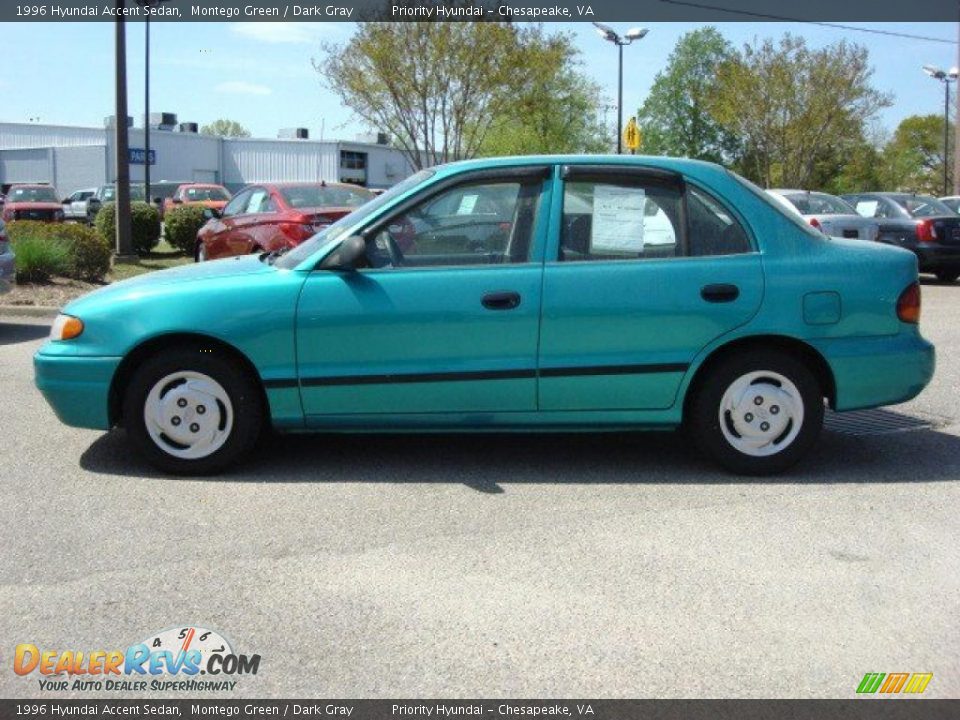 Montego Green 1996 Hyundai Accent Sedan Photo #3