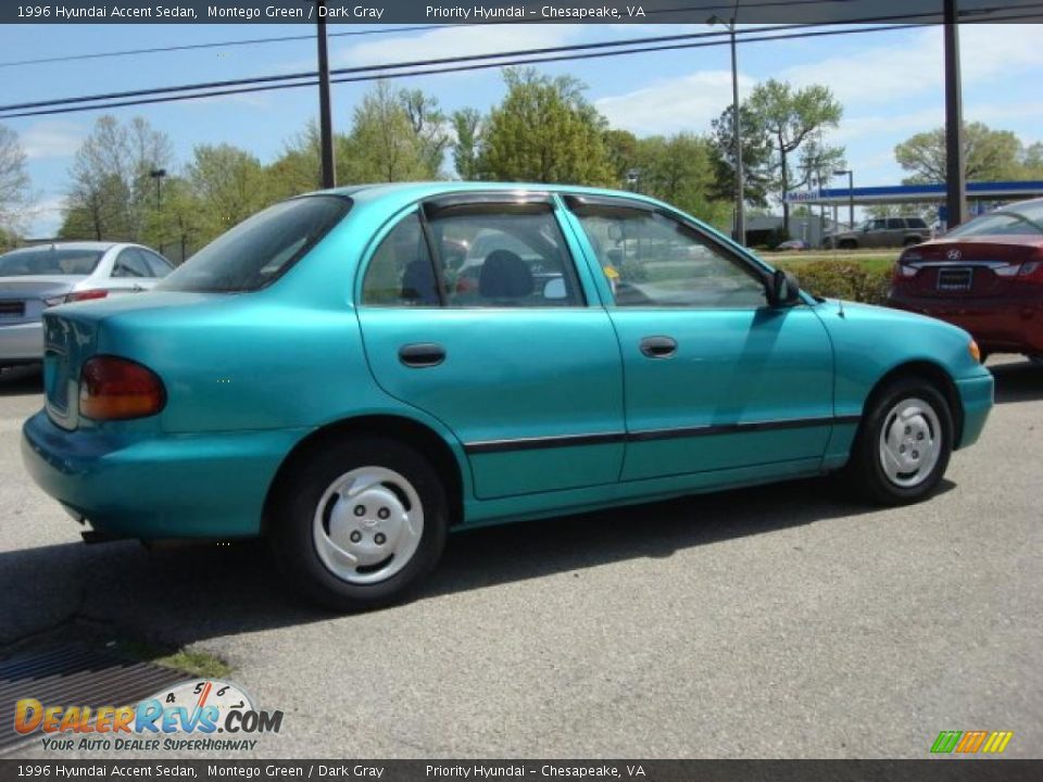 Montego Green 1996 Hyundai Accent Sedan Photo #4