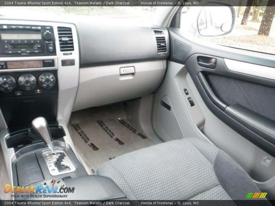 2004 Toyota 4Runner Sport Edition 4x4 Titanium Metallic / Dark Charcoal Photo #13