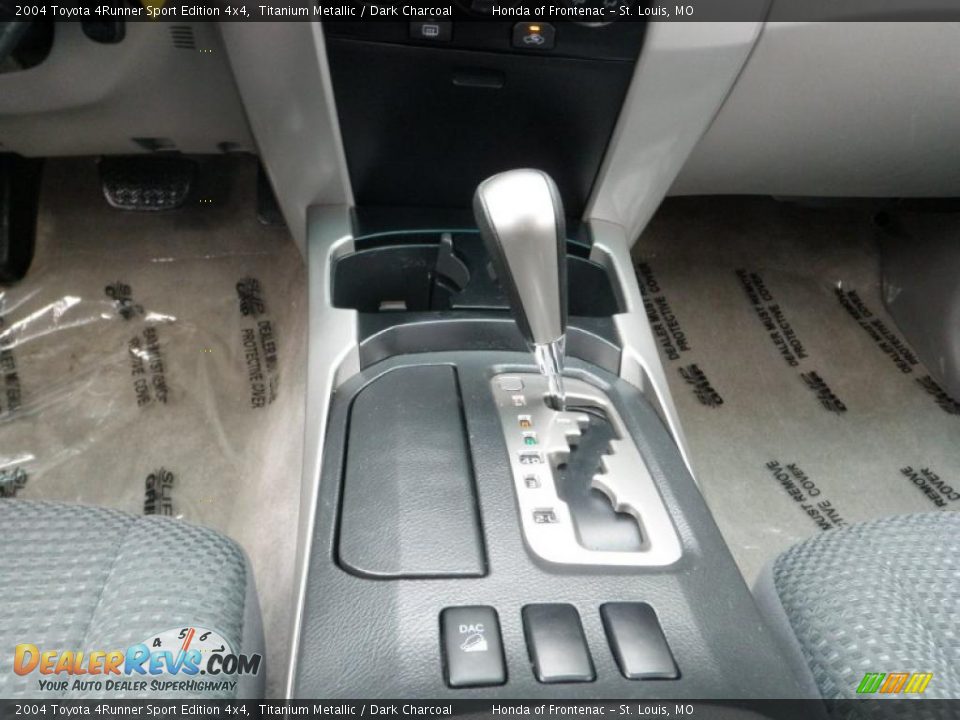 2004 Toyota 4Runner Sport Edition 4x4 Titanium Metallic / Dark Charcoal Photo #17