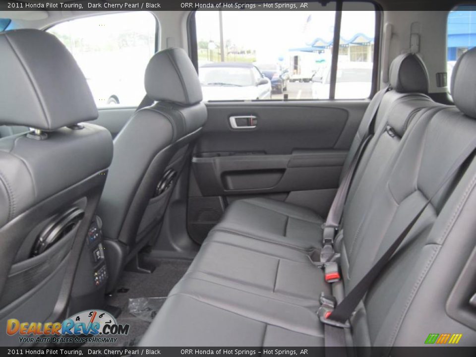 Black Interior - 2011 Honda Pilot Touring Photo #13