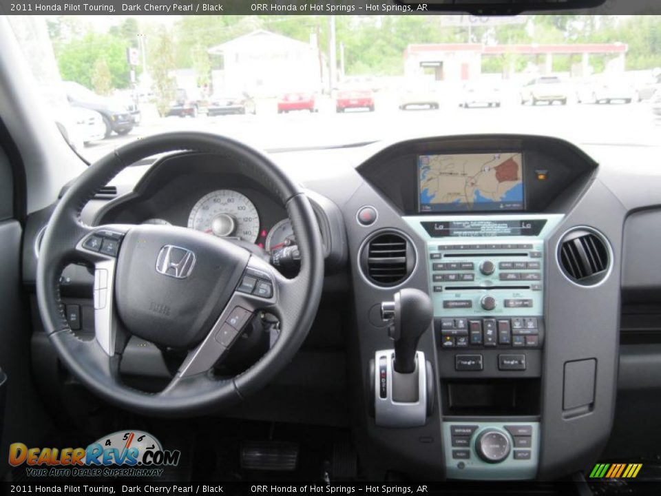 Dashboard of 2011 Honda Pilot Touring Photo #15