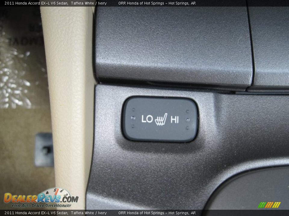 2011 Honda Accord EX-L V6 Sedan Taffeta White / Ivory Photo #20