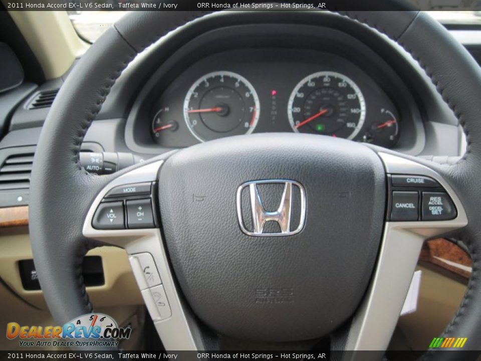 Controls of 2011 Honda Accord EX-L V6 Sedan Photo #21