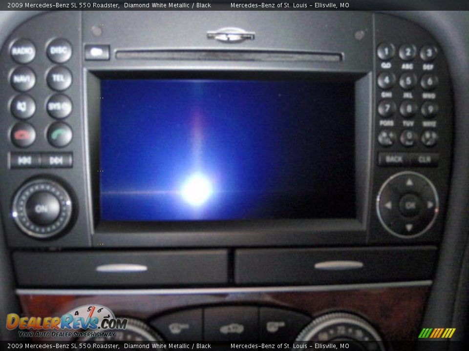 2009 Mercedes-Benz SL 550 Roadster Diamond White Metallic / Black Photo #4