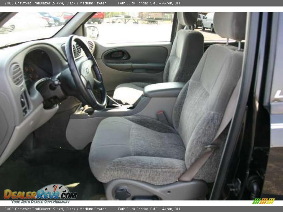 2003 Chevrolet TrailBlazer LS 4x4 Black / Medium Pewter Photo #4