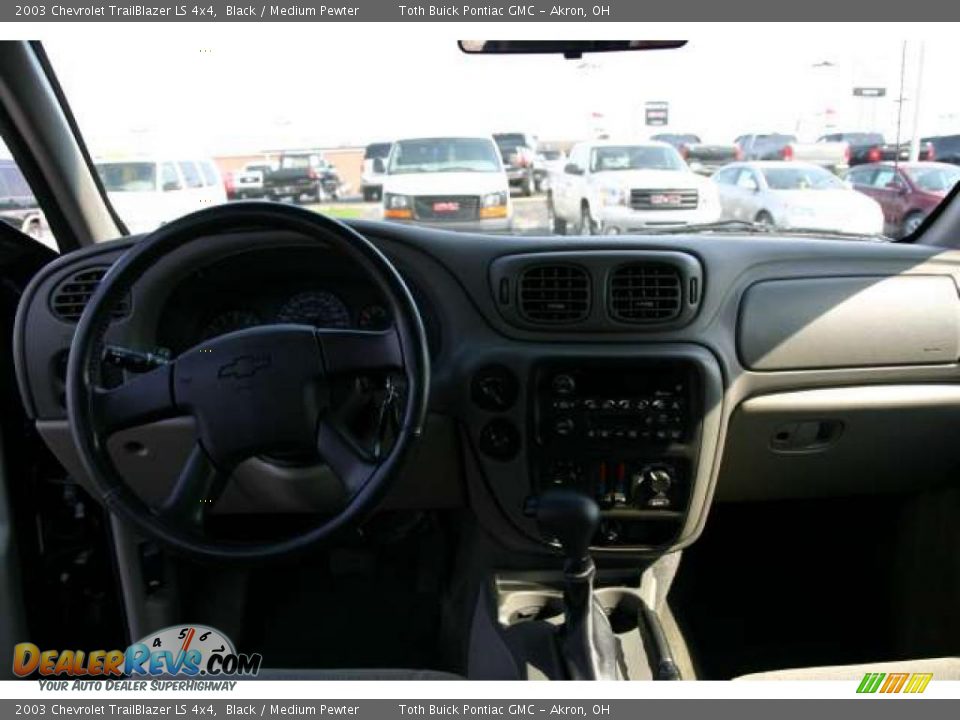 2003 Chevrolet TrailBlazer LS 4x4 Black / Medium Pewter Photo #6