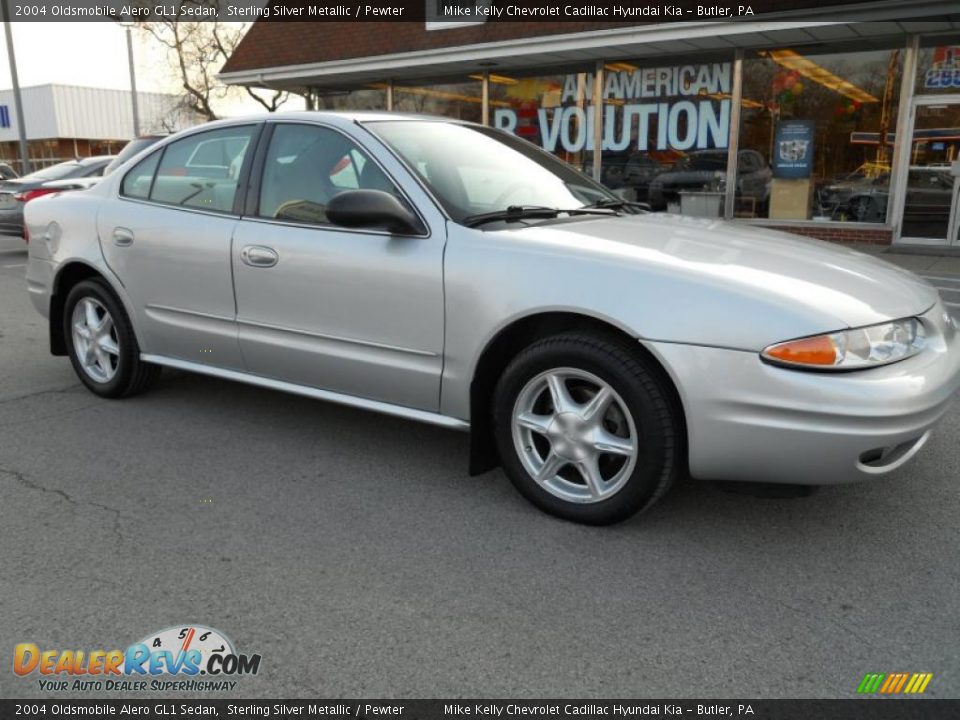 2004 Oldsmobile Alero GL1 Sedan Sterling Silver Metallic / Pewter Photo #1