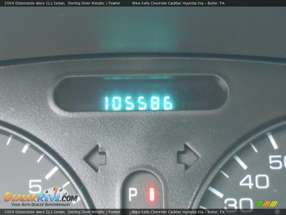 2004 Oldsmobile Alero GL1 Sedan Sterling Silver Metallic / Pewter Photo #8